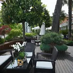 Rosenblatt Szálloda 3*