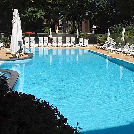 Rosenblatt Hotel 3*